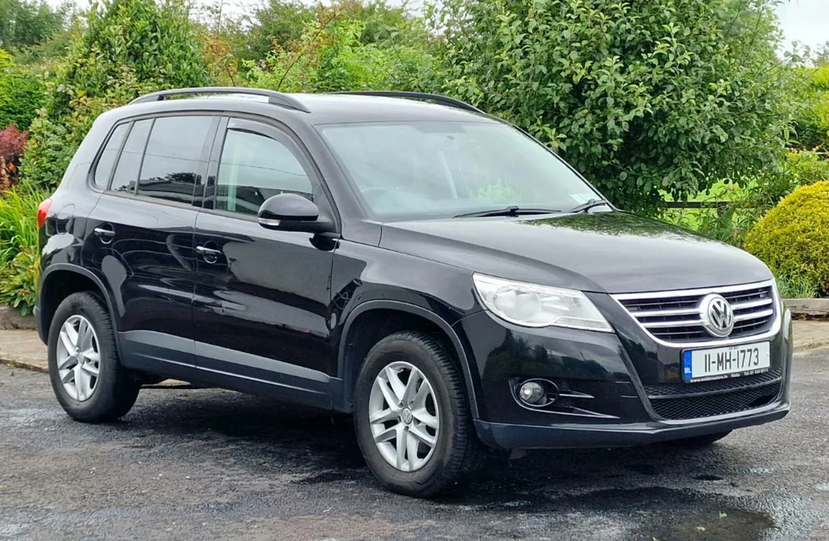 Volkswagen Tiguan Bluemotion Manual - Image 1