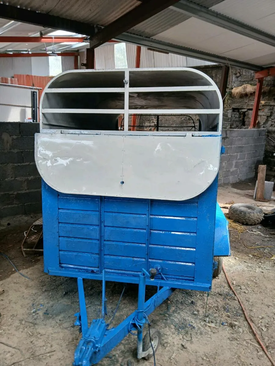 Cowbox 8x4 - Image 2