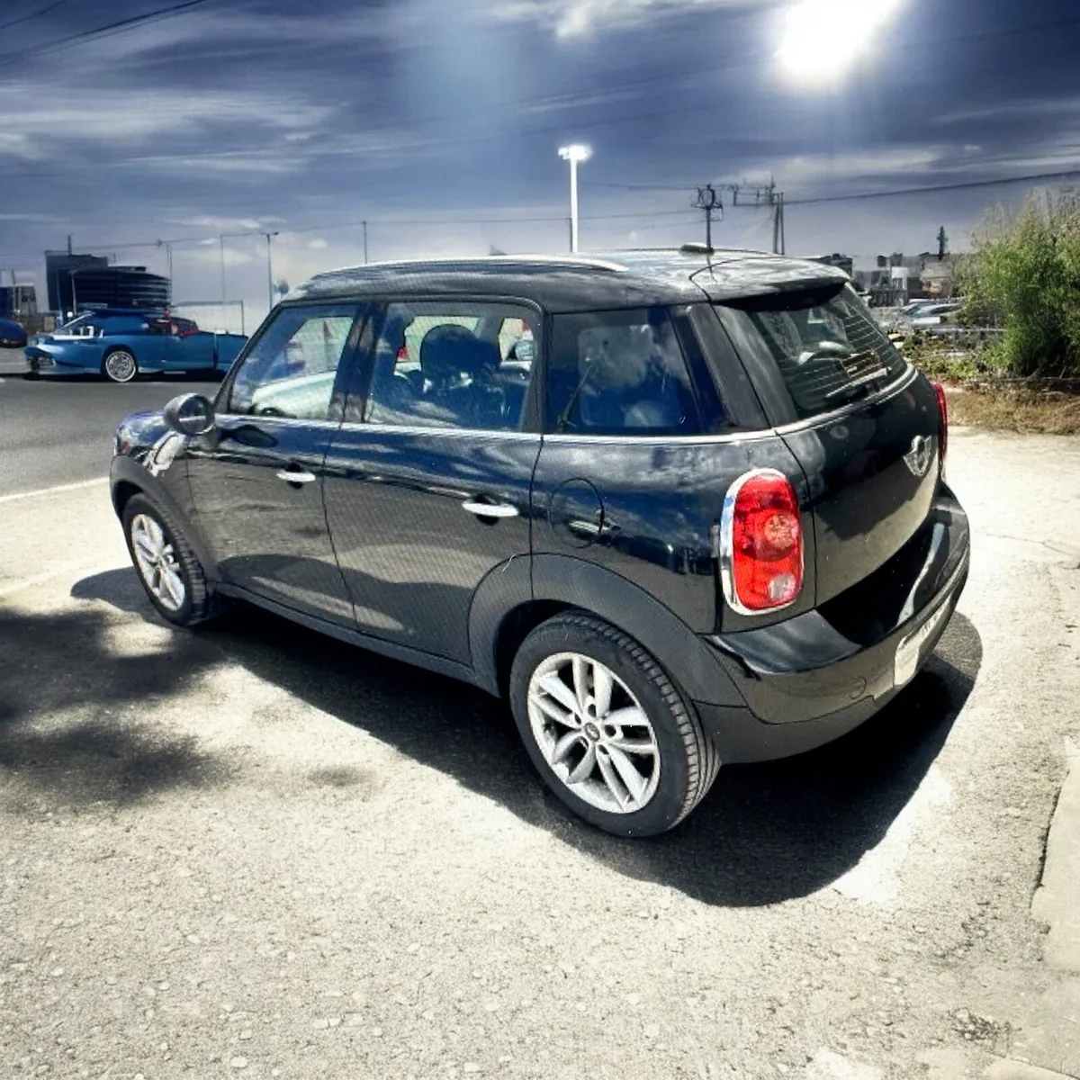 Mini Countryman 1.6 L 5-door diesel very low miles - Image 3