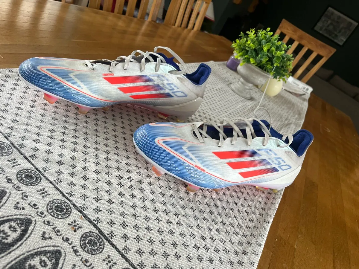 Adidas F50 pro football boots - Image 1