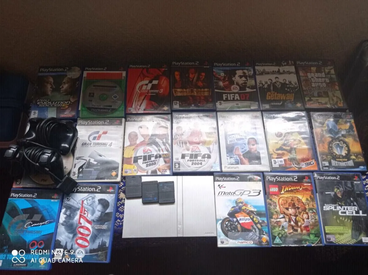 Ps2 +21games and 3 memory cards - Image 1