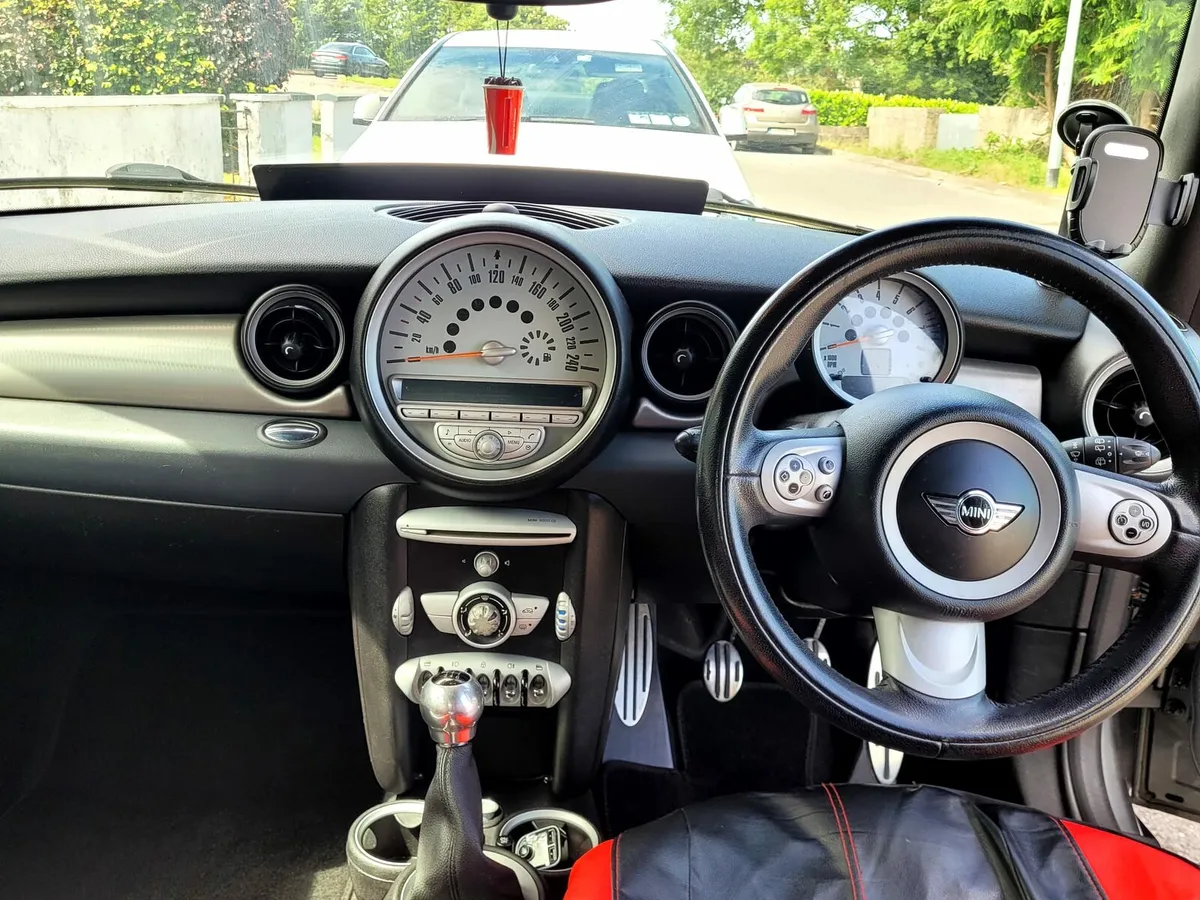 Mini cooper jcw - Image 4