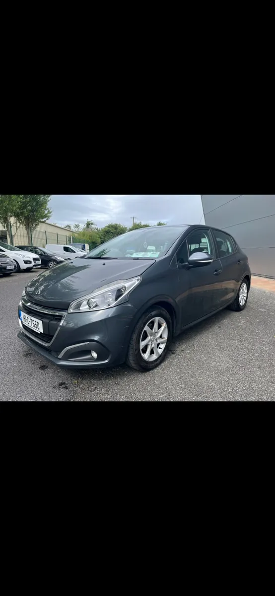 Peugeot 208 2018 - Image 3