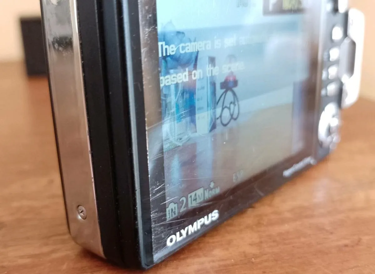Olympus tough 810 Digital Camera - Image 3