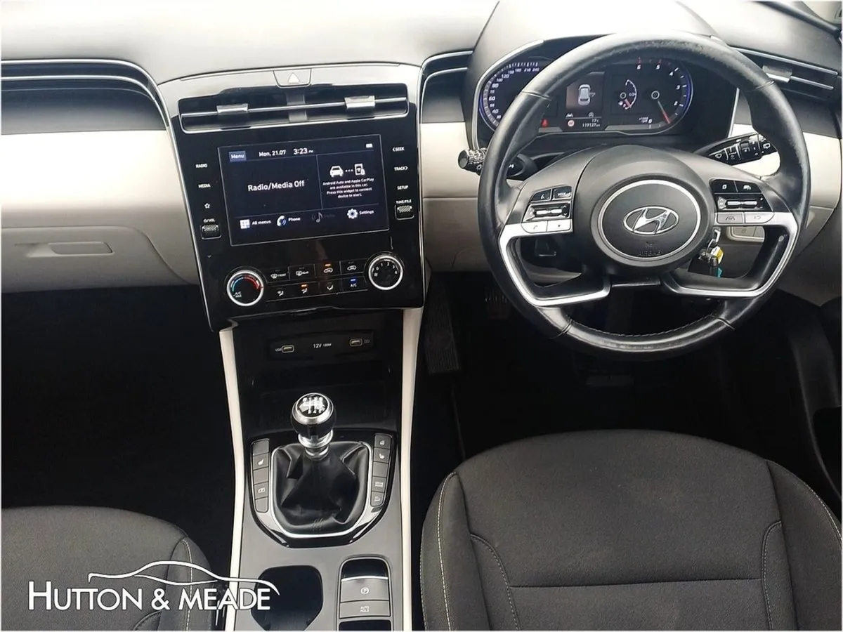 Hyundai Tucson Comfort Plus 1.6 Diesel 5dr - Image 4