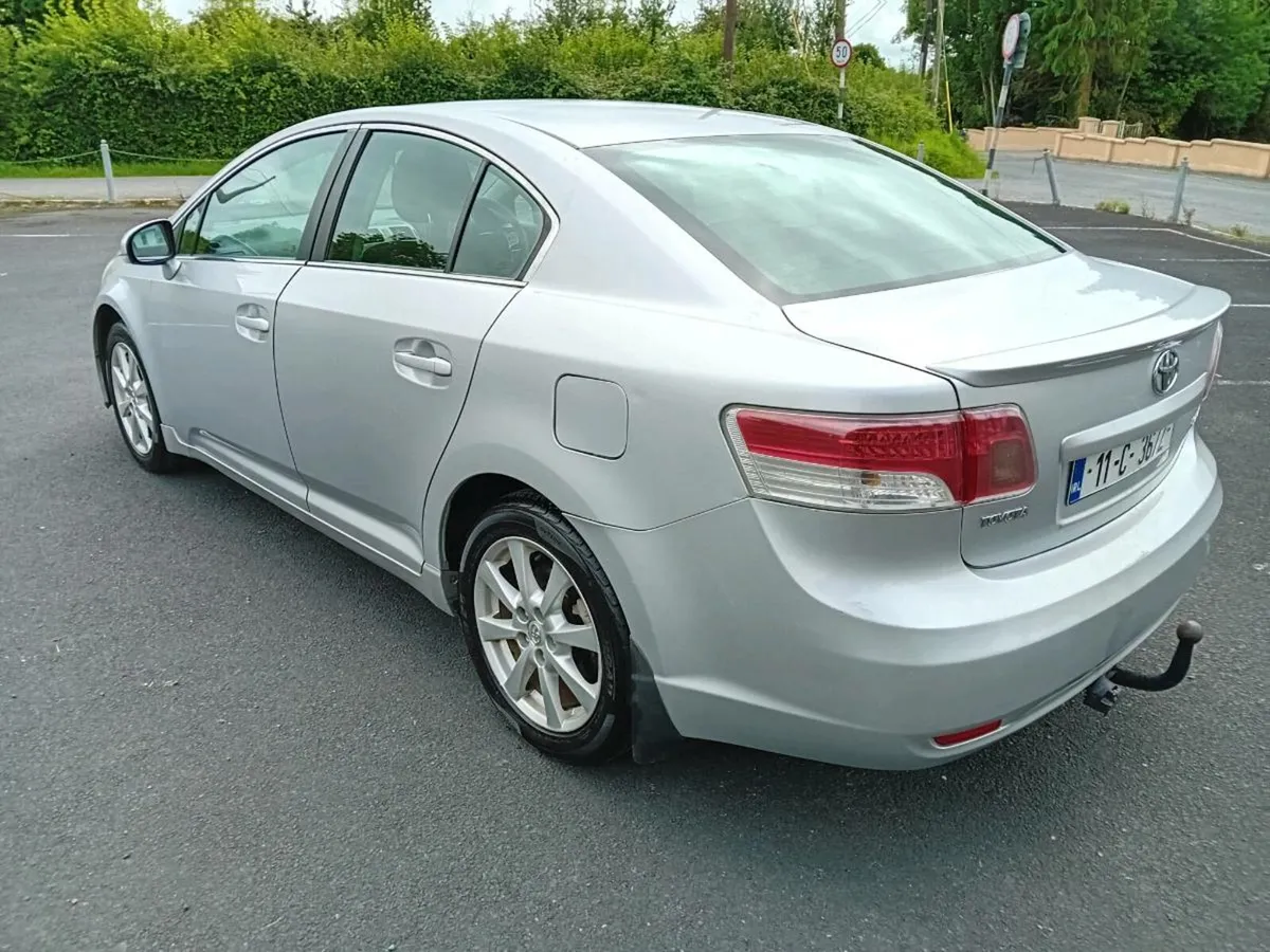 2011 Toyota Avensis - Image 3