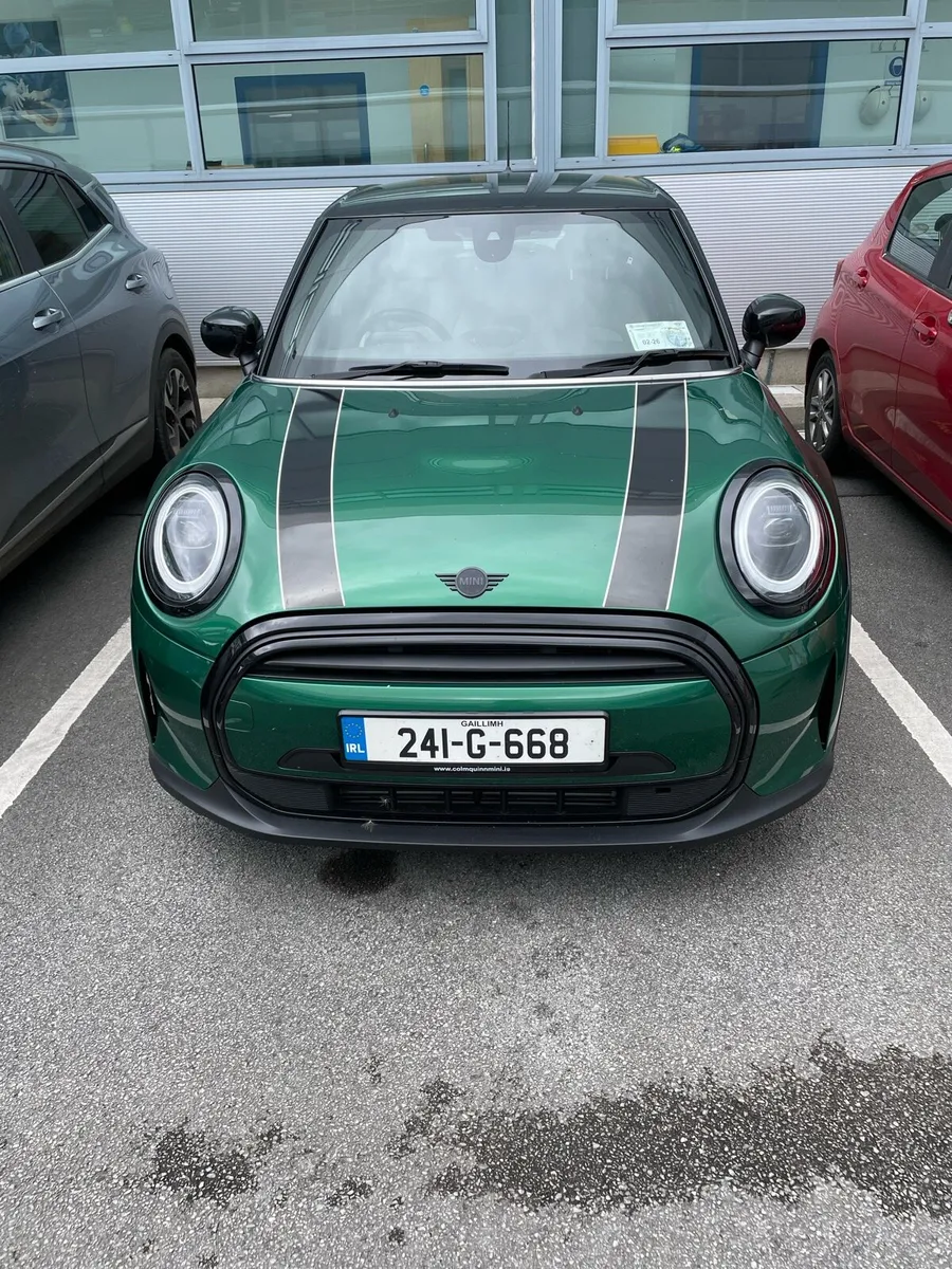 Car - Image 1