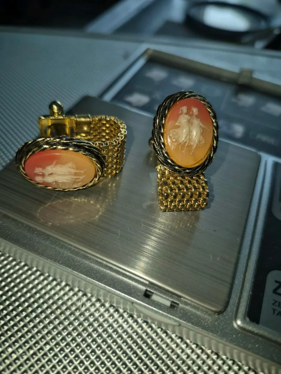 Vintage antique cameo cufflinks - Image 2