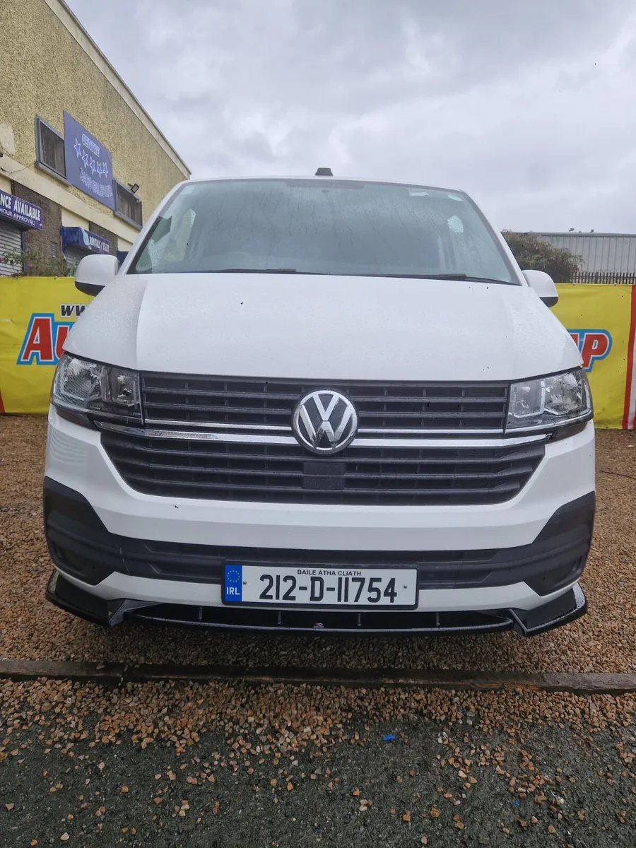 Volkswagen Transporter 2021 - Image 2