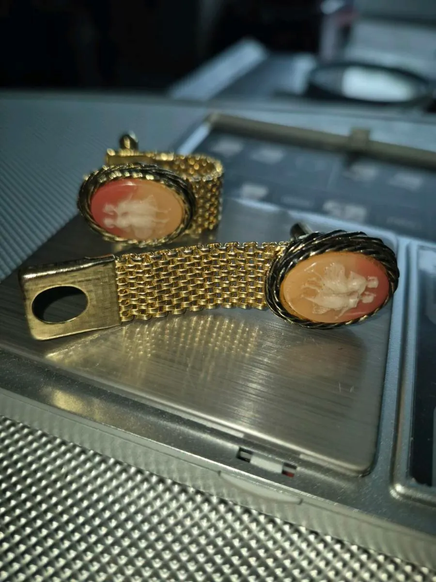 Vintage antique cameo cufflinks - Image 3