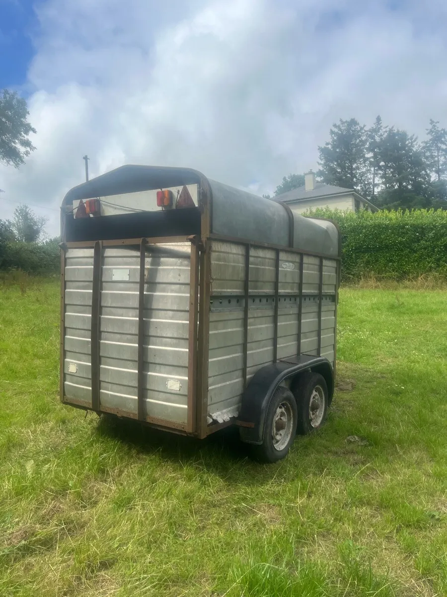 Cattle trailer - Image 2