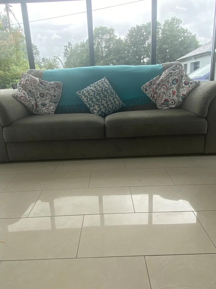 Couch - Image 1