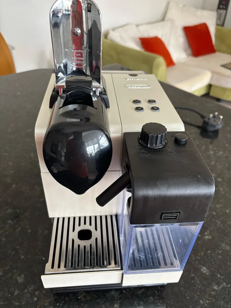 Nespresso DēLonghi - Image 4