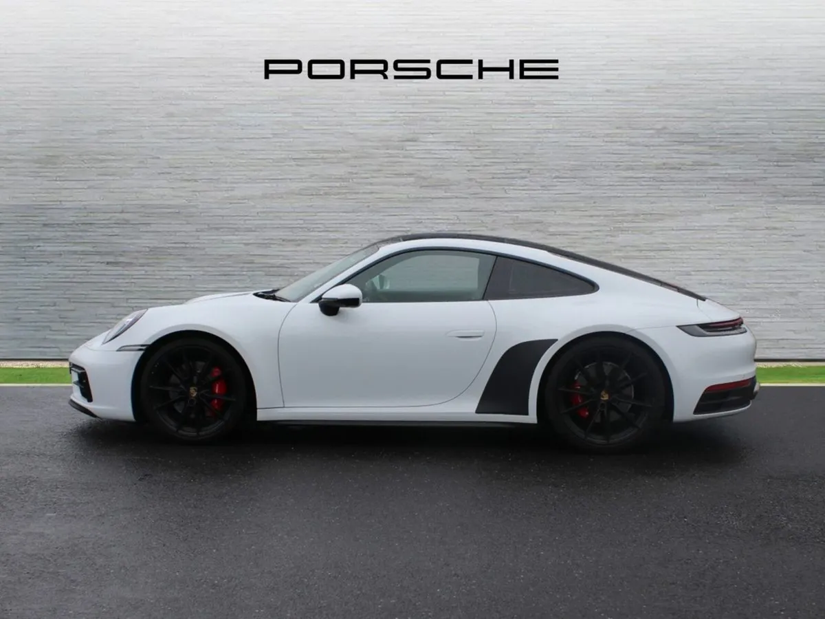Porsche 911 4S - Image 4
