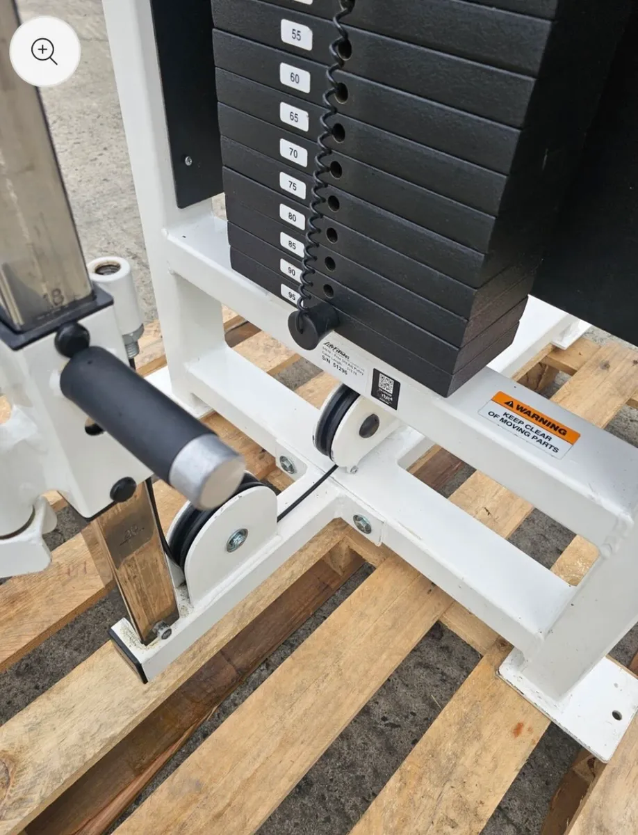 Life Fitness adjustable pulley stack - Image 3