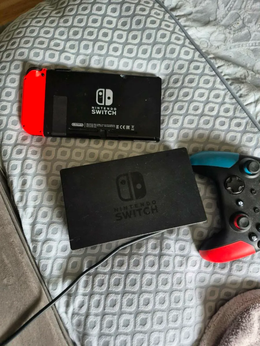 Nintendo switch - Image 2