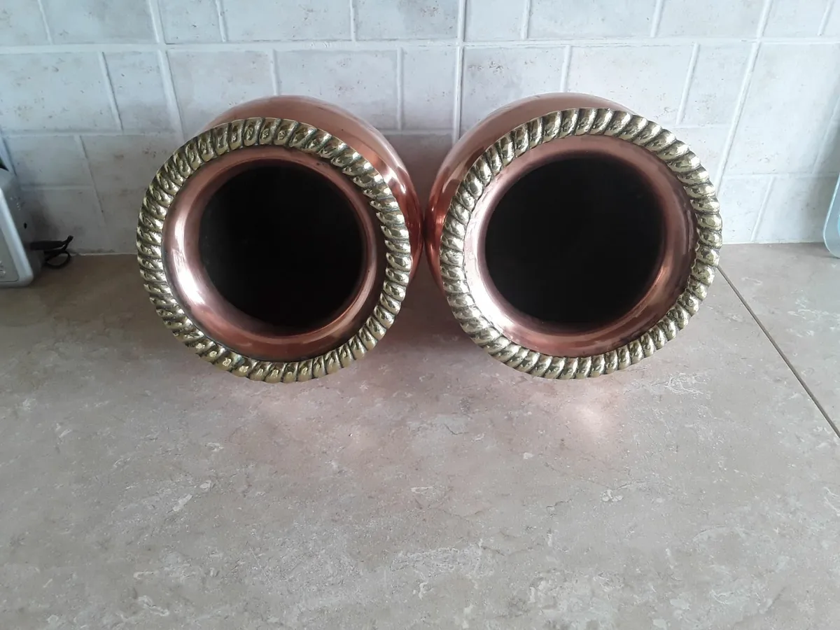 Planters - Image 2