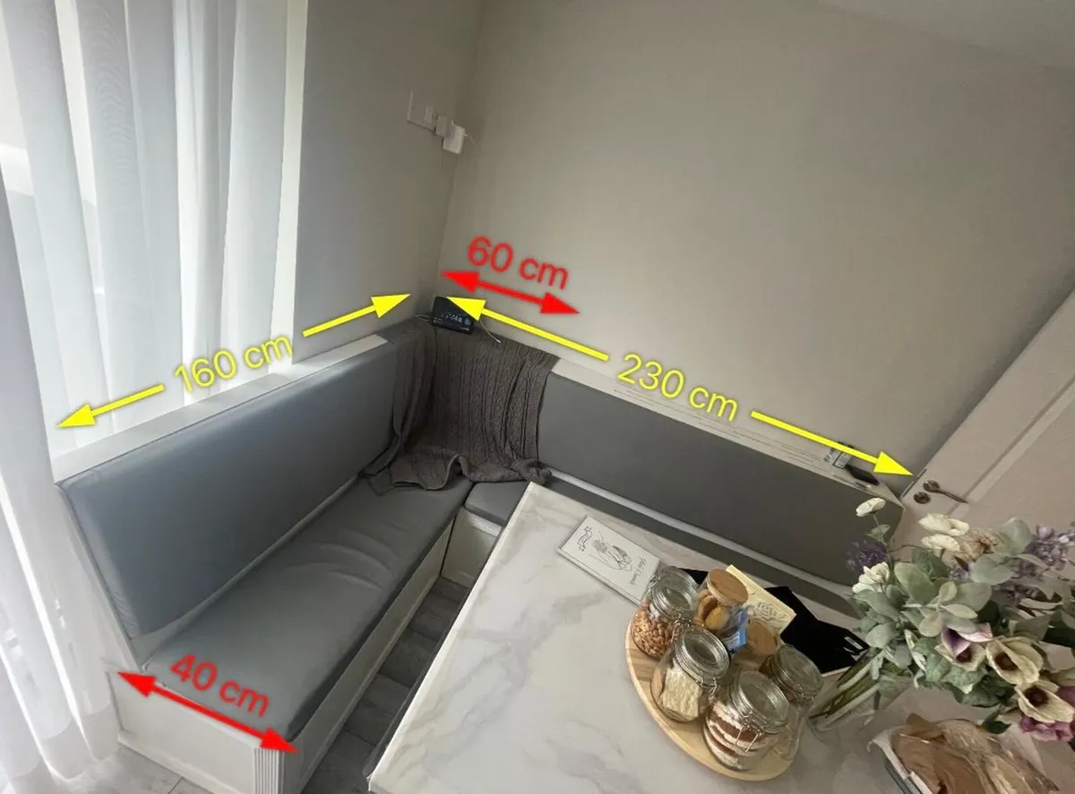 Corner Brench - Image 1