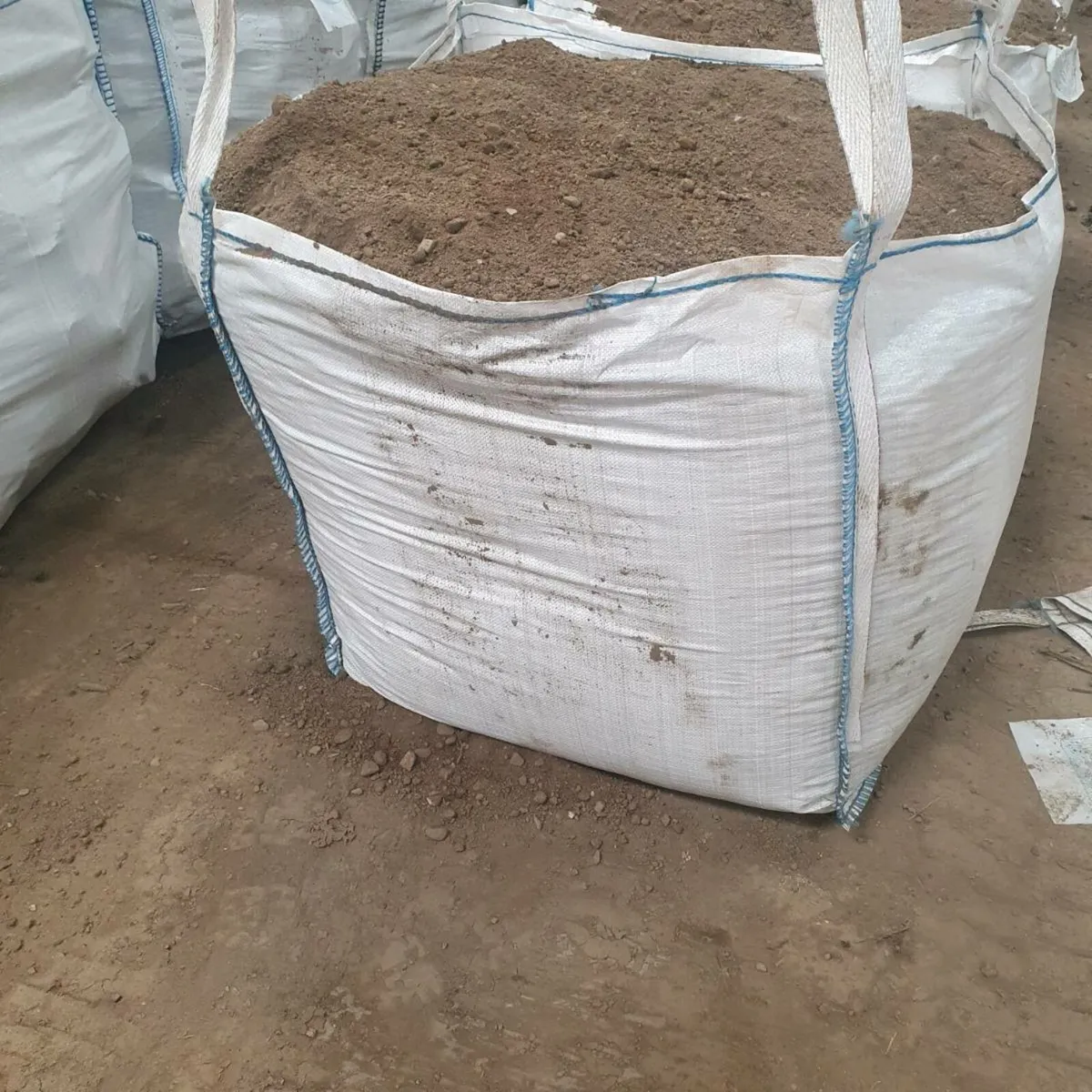 Screened topsoil - Image 2