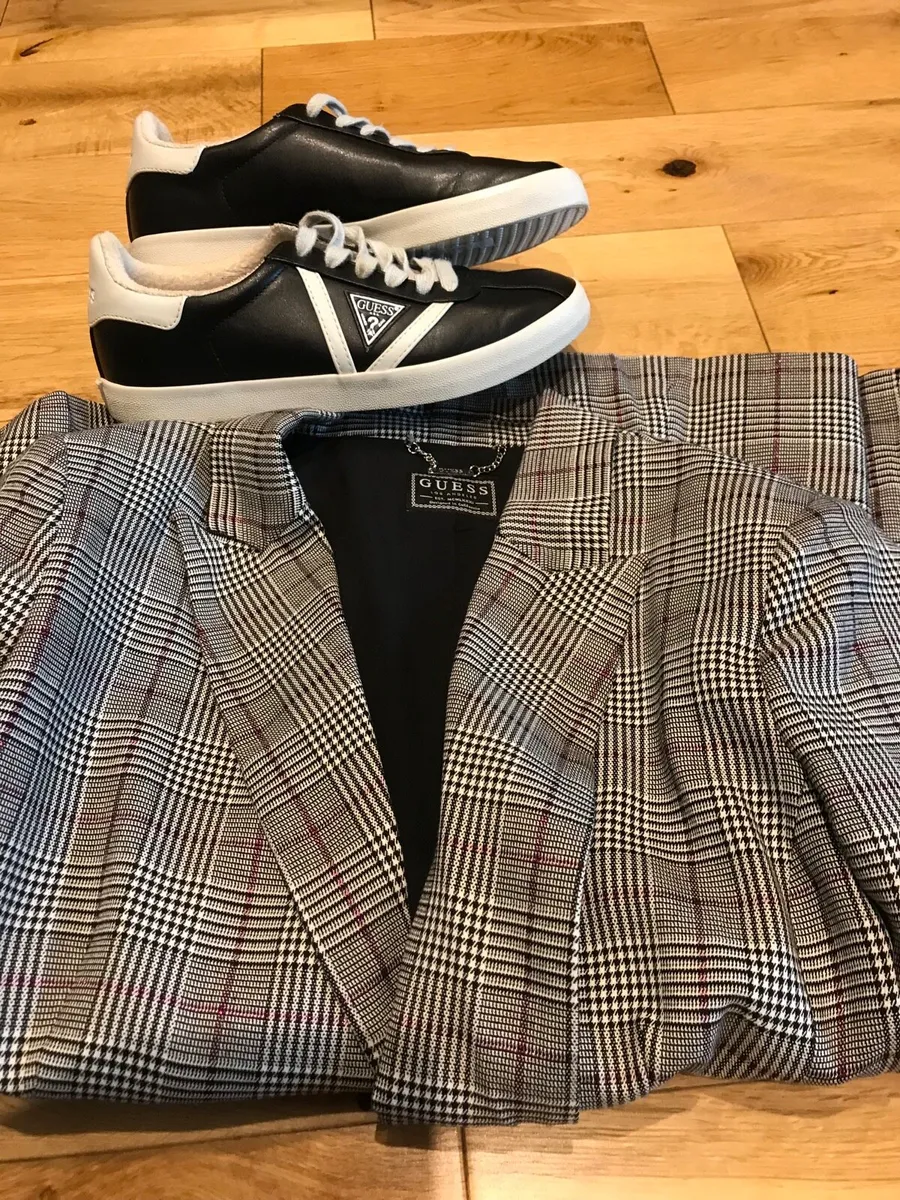 Guess - Image 3