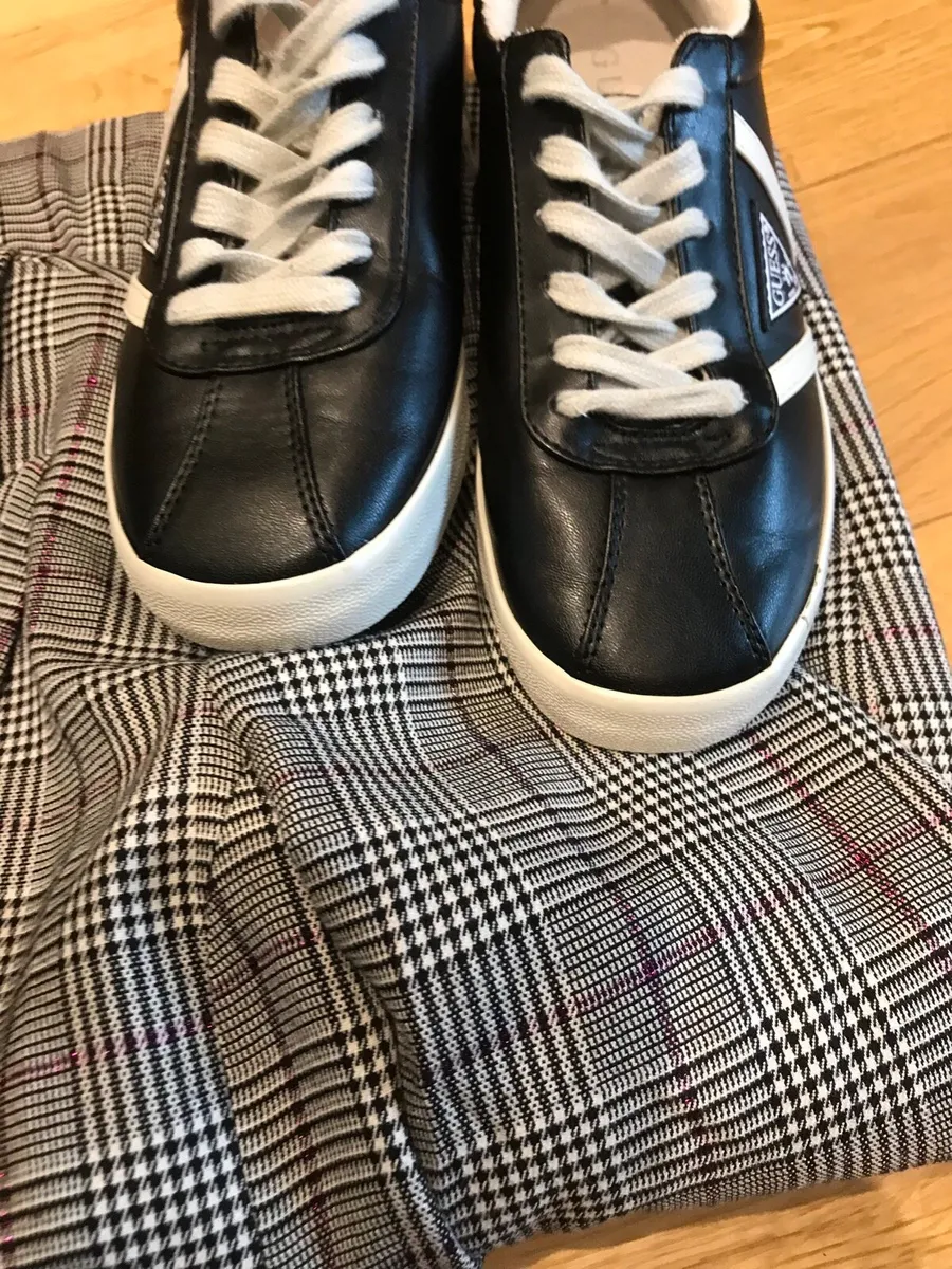 Guess - Image 4