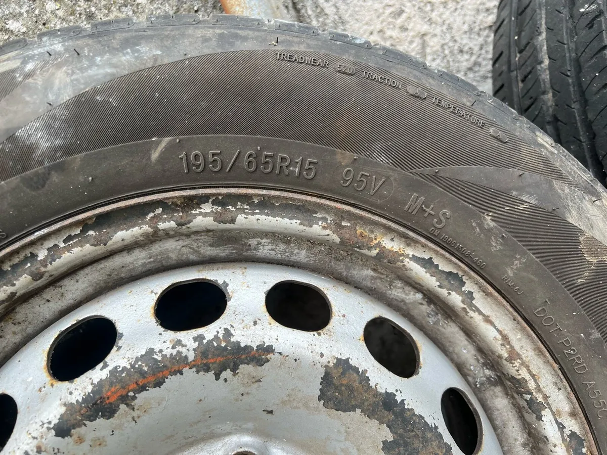 4x Tyres - Volkswagen Caddy - Image 2