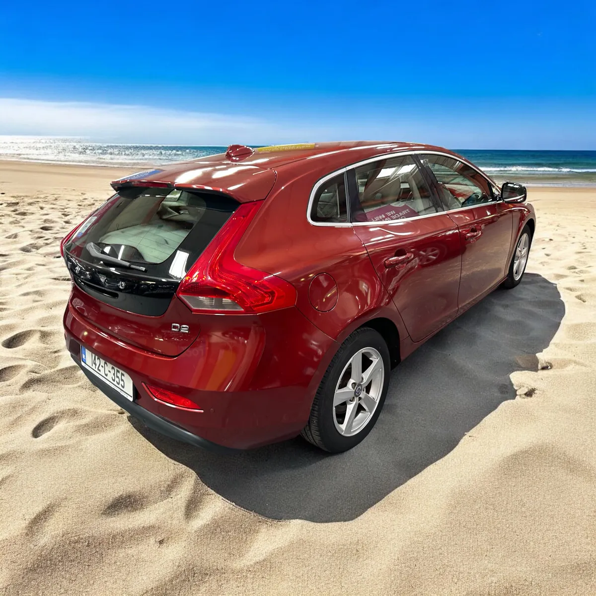 Volvo V40 1.6 D2 (115hp) SE Leathe - Image 4