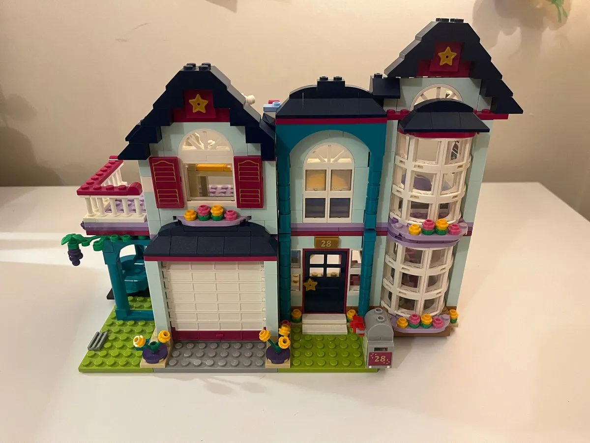 Lego friends set - Image 1
