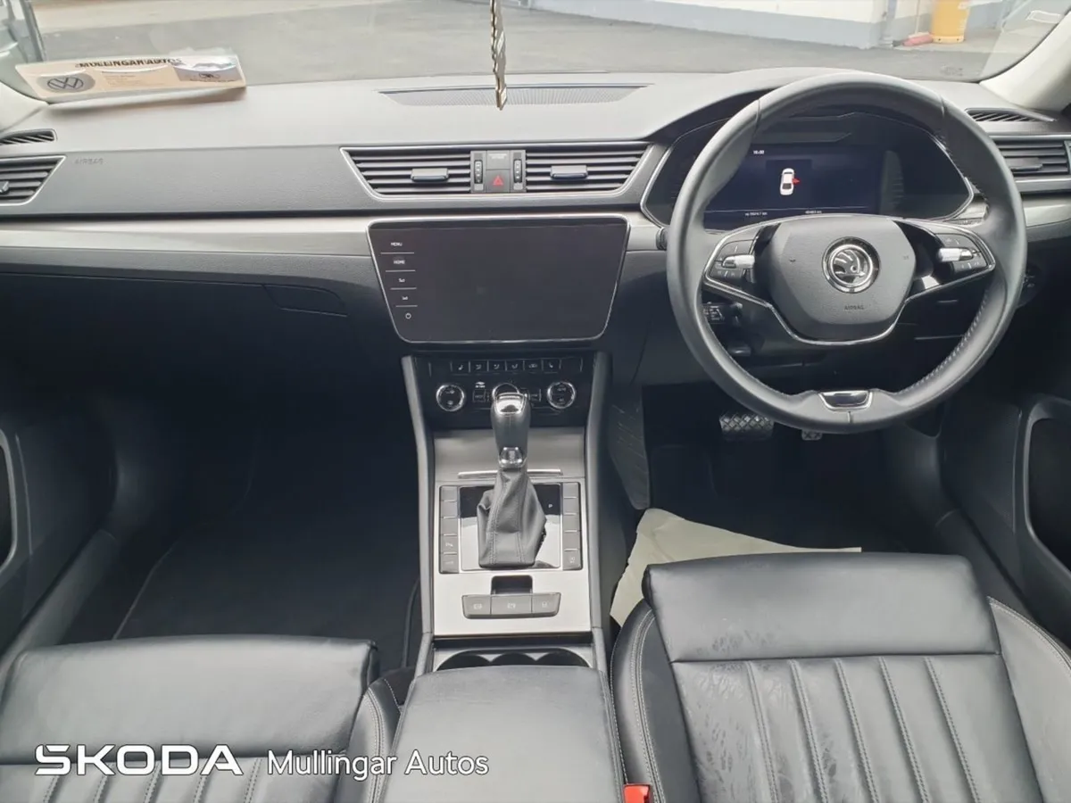 Skoda Superb Superb STY 2.0tdi 150HP DSG - Image 2