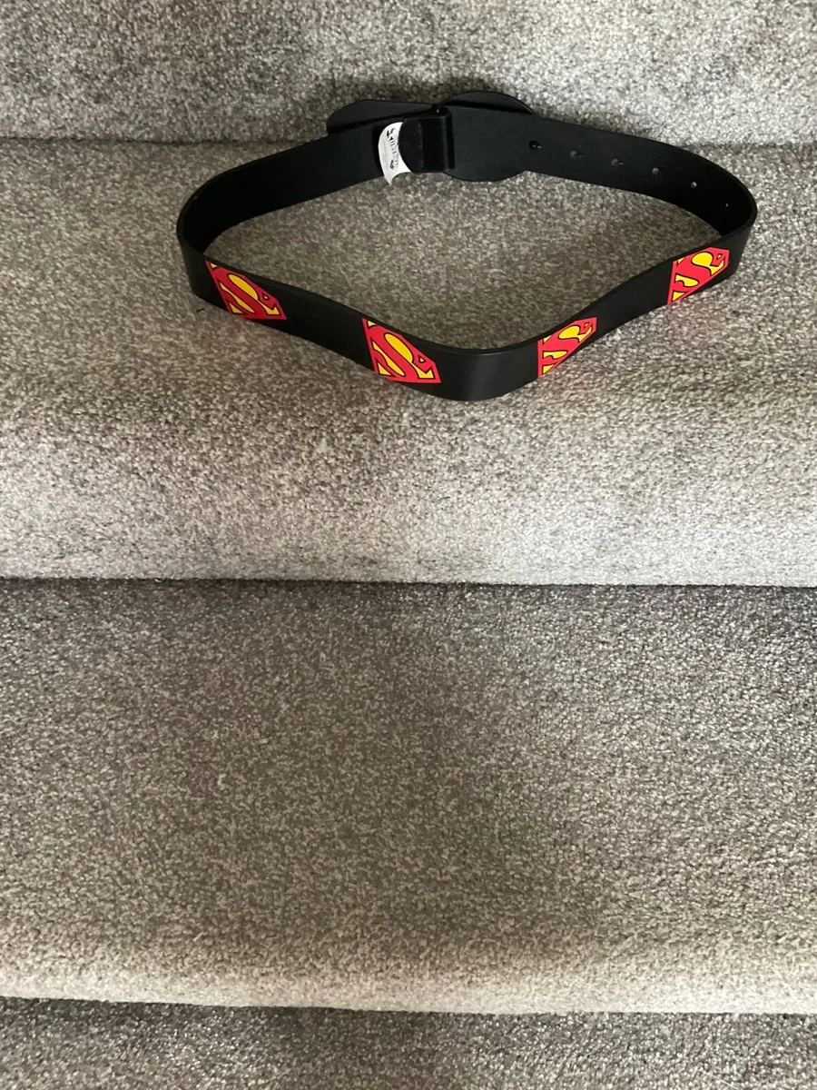 Superman belt, never used - Image 2