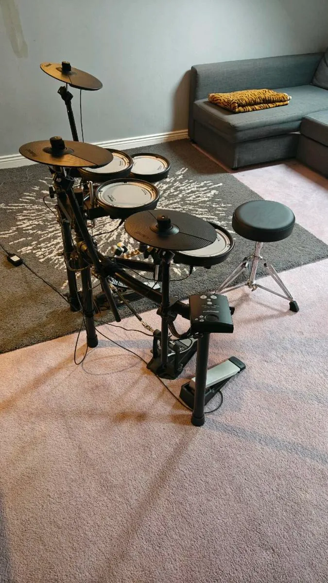 Roland TD-1DMK Electronic Drum Kit-Great Condition - Image 3
