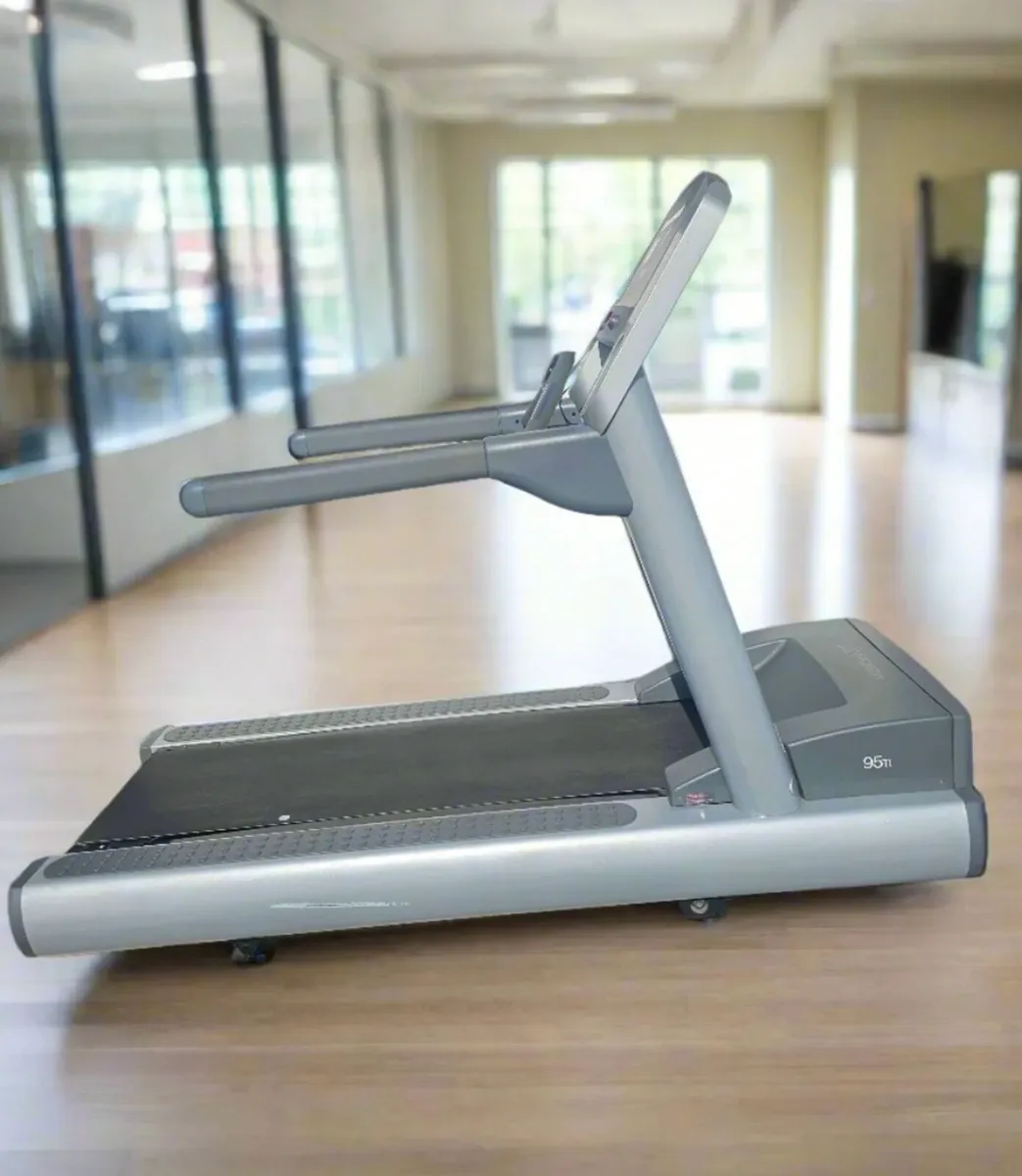 Life Fitness 95Ti - Image 4