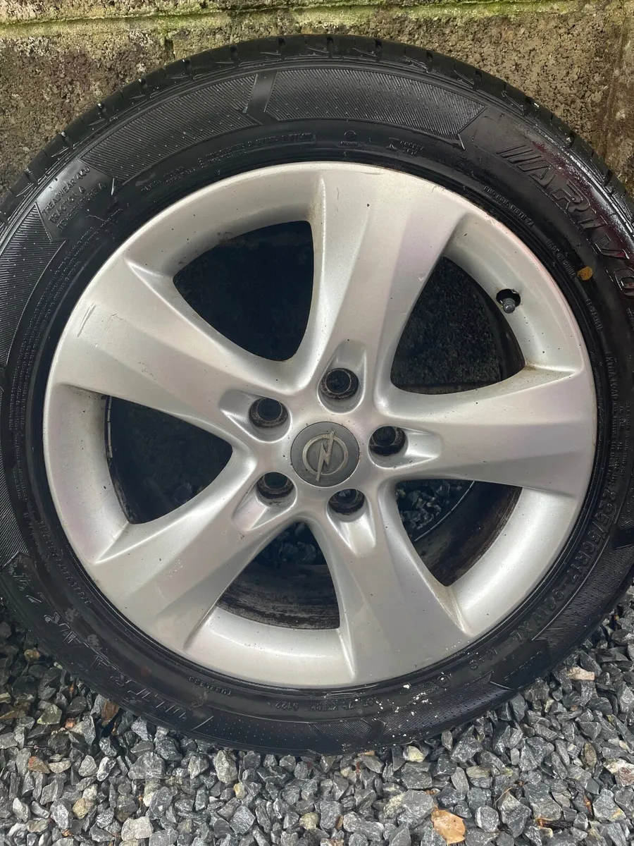 Alloys and tyres - Image 2
