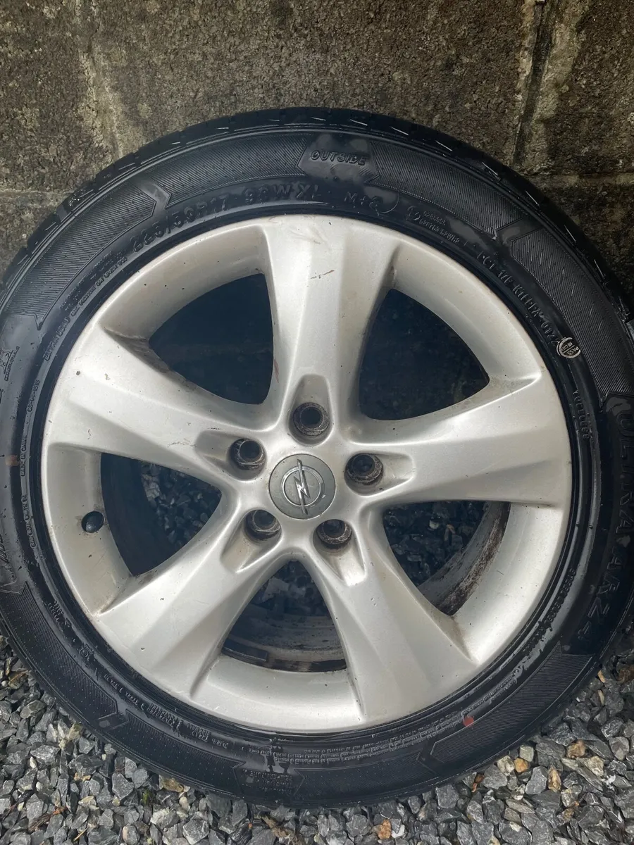 Alloys and tyres - Image 3