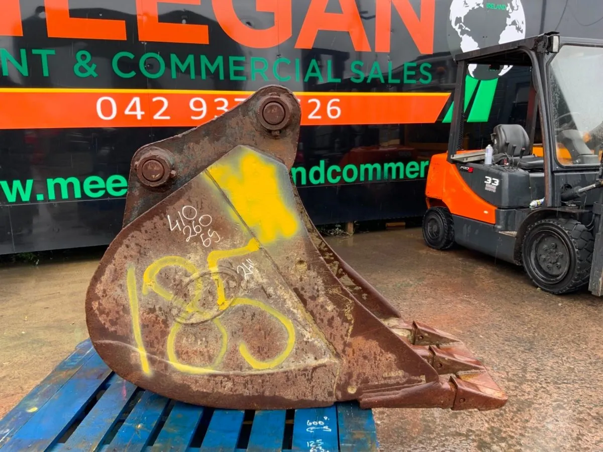 24 inch GEITH BUCKET .... 65MM .....185C - Image 1
