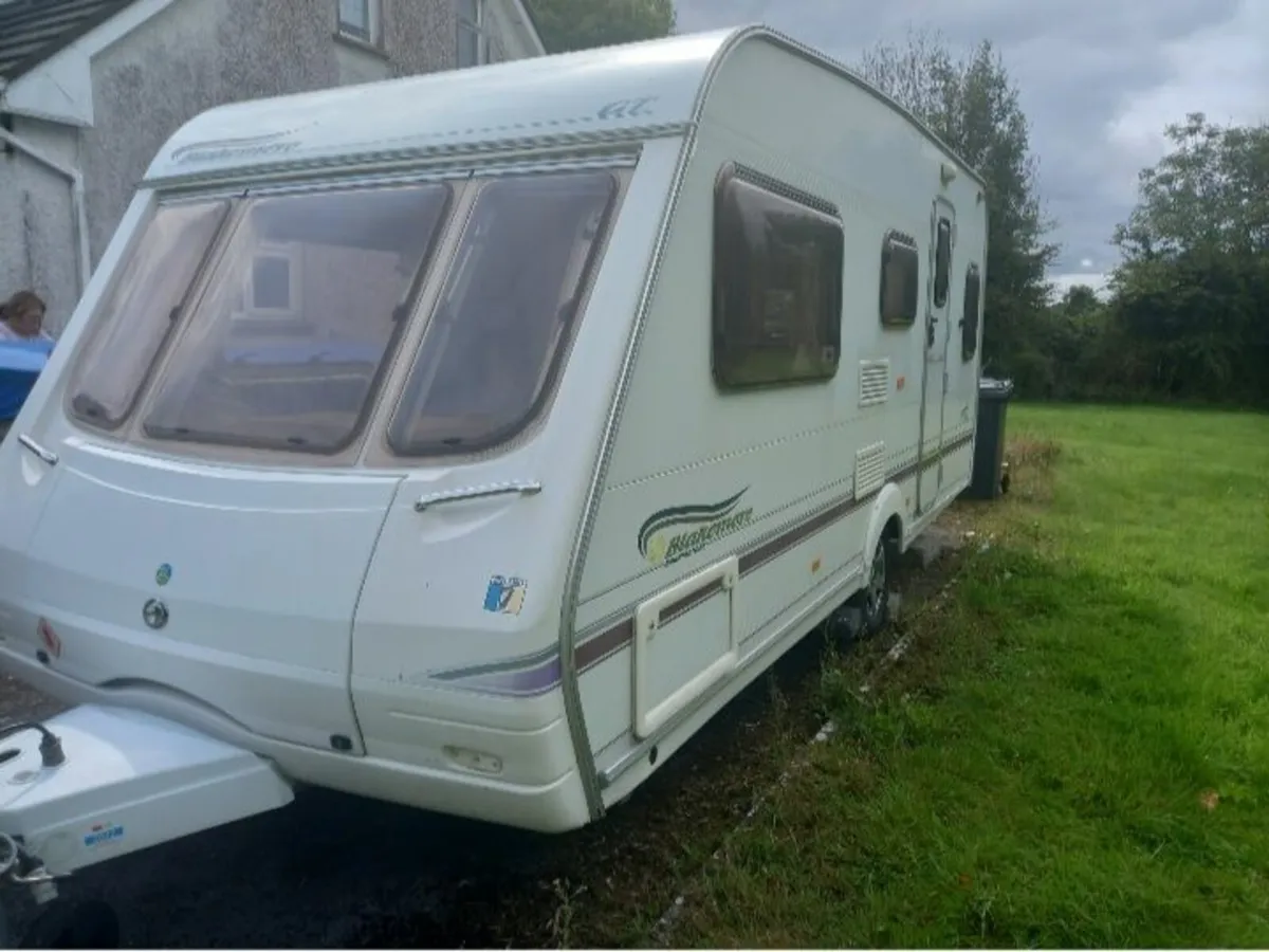Caravan - Image 2