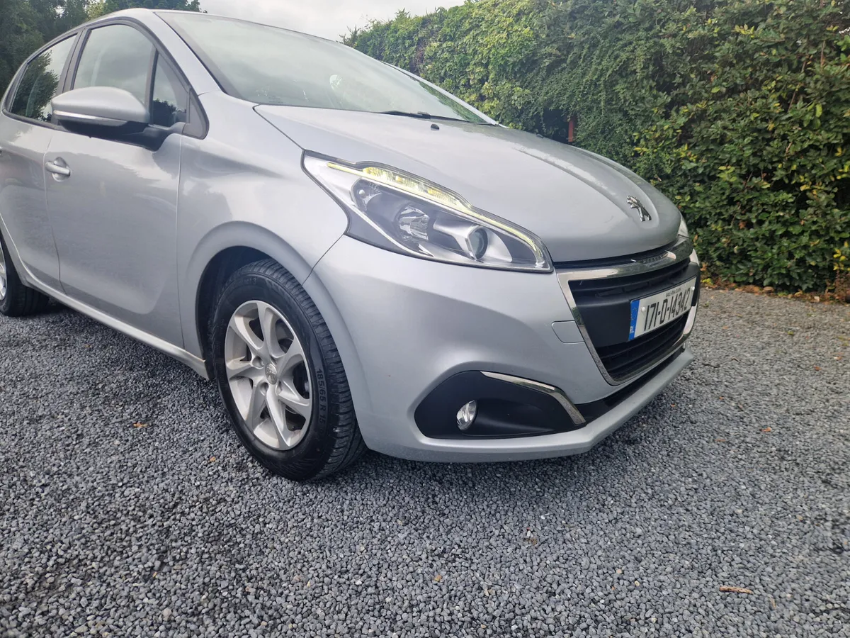 Peugeot 208 Active 2017 - Image 2