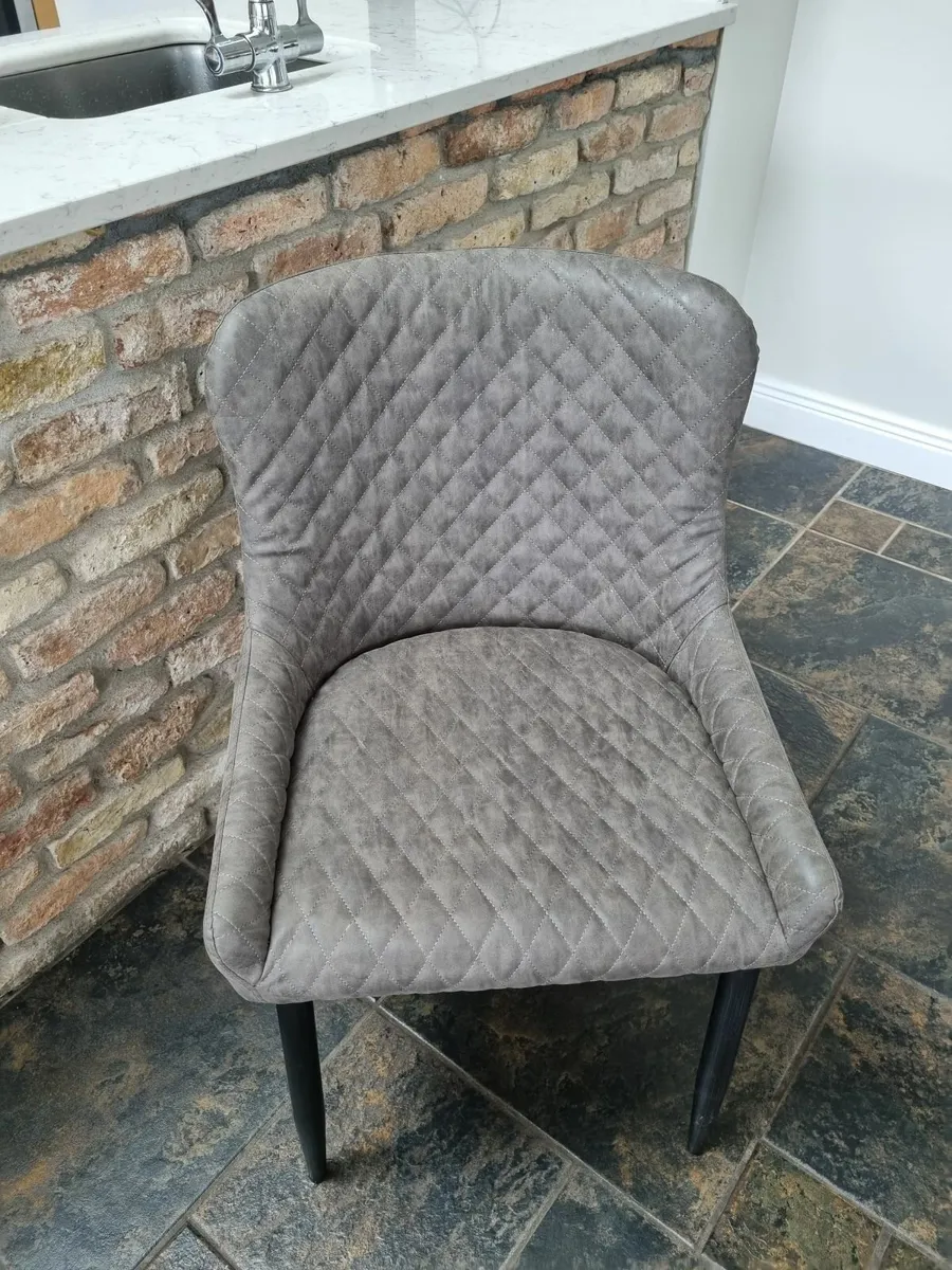 6 Dining Chairs - Image 2