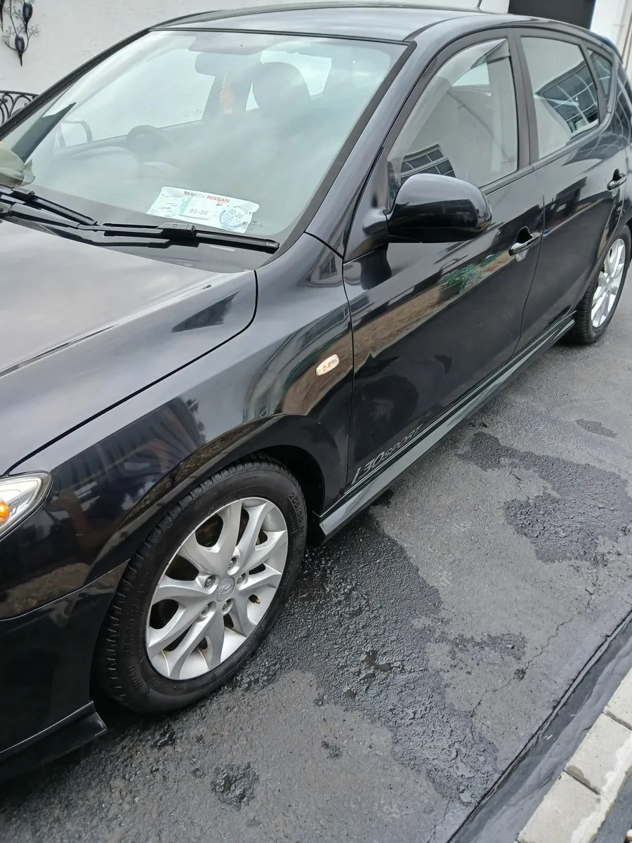 Hyundai i30 2010 - Image 1