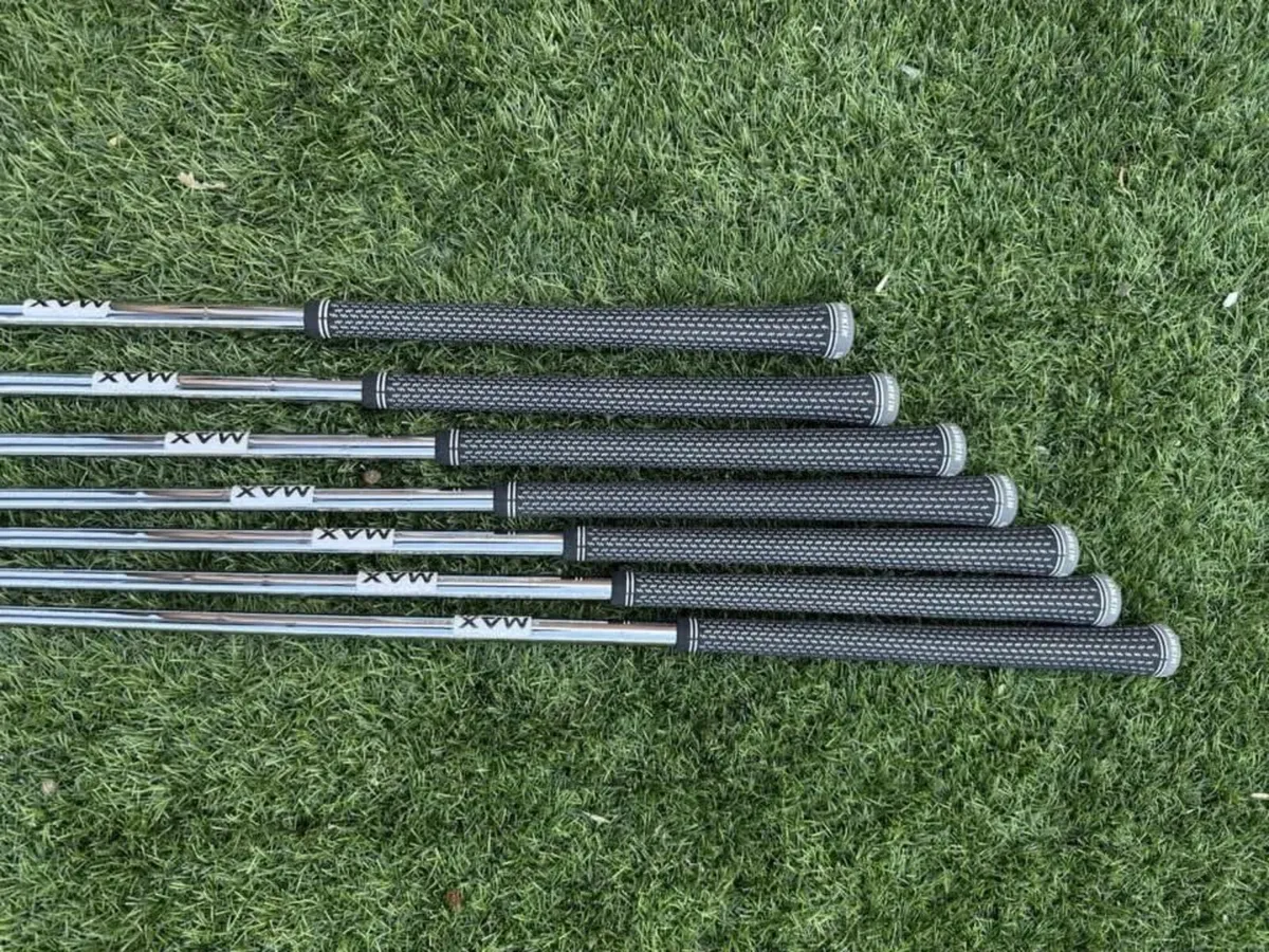 Taylormade SIM 2 Max Iron Set 5-PW+S - Image 2