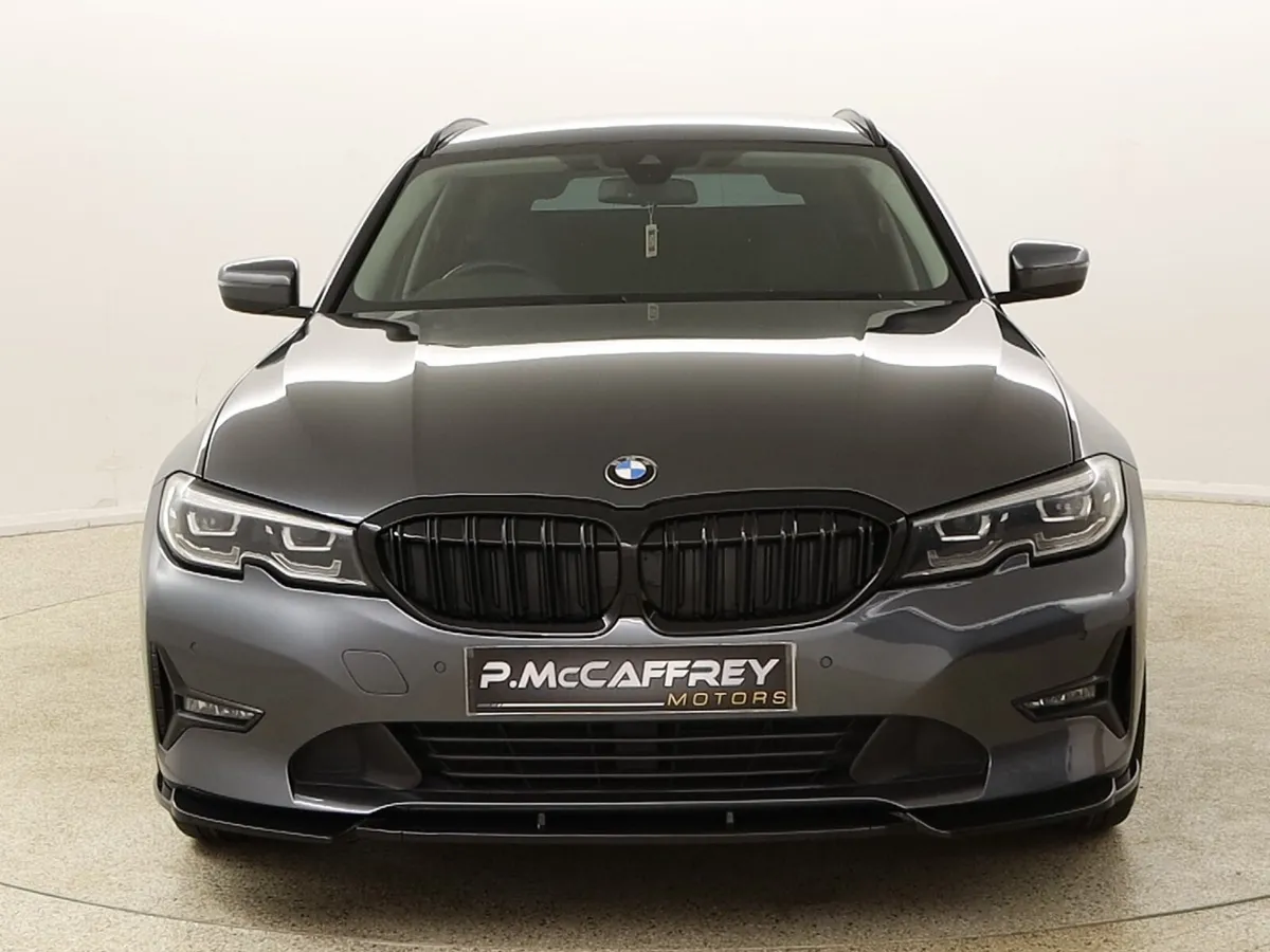 2021 BMW 318D SE AUTO G20 M-PERFORMANCE KIT - Image 2