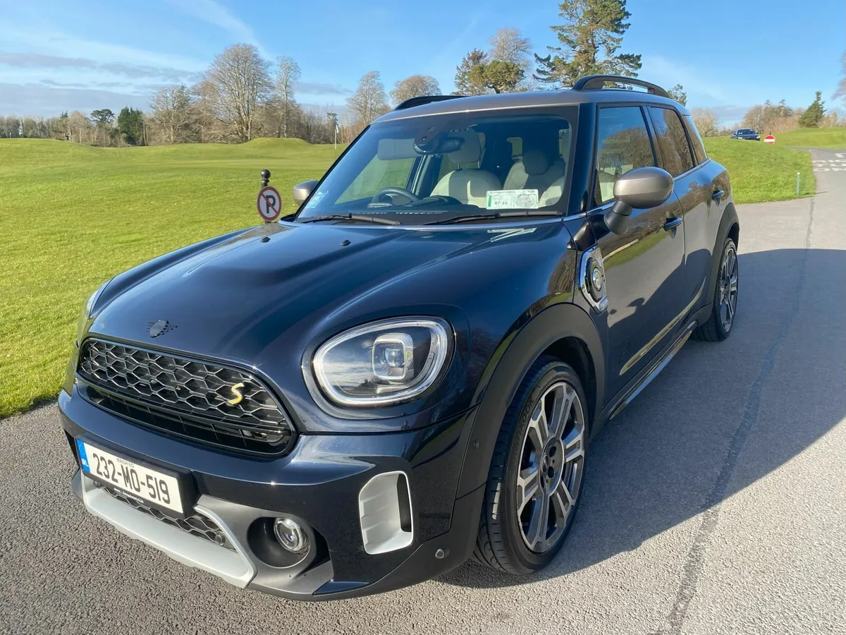 MINI COUNTRYMAN Cooper Exclusive - IMMACULATE - Image 1