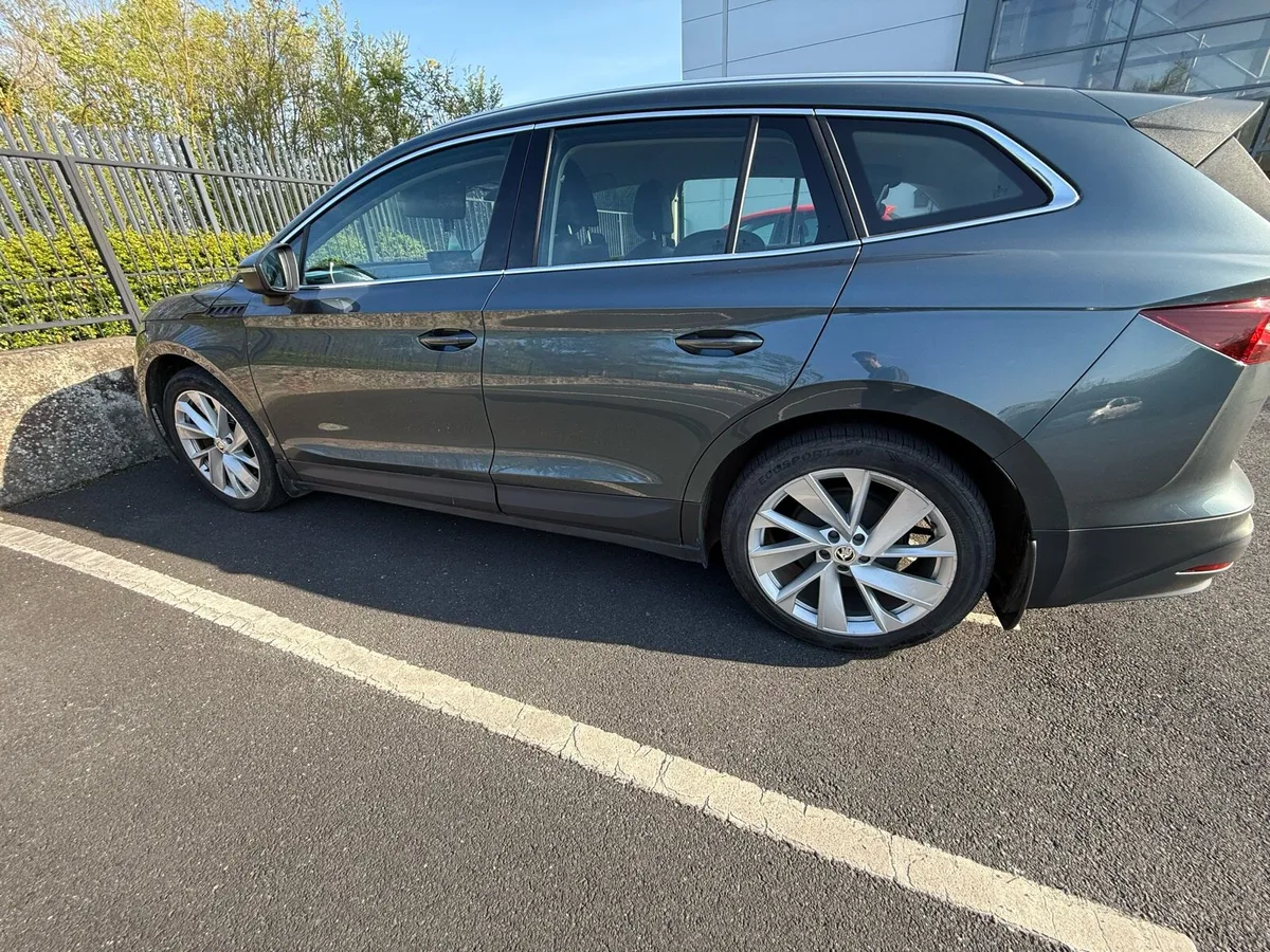 2021 Škoda Enyaq iV80 - Image 3