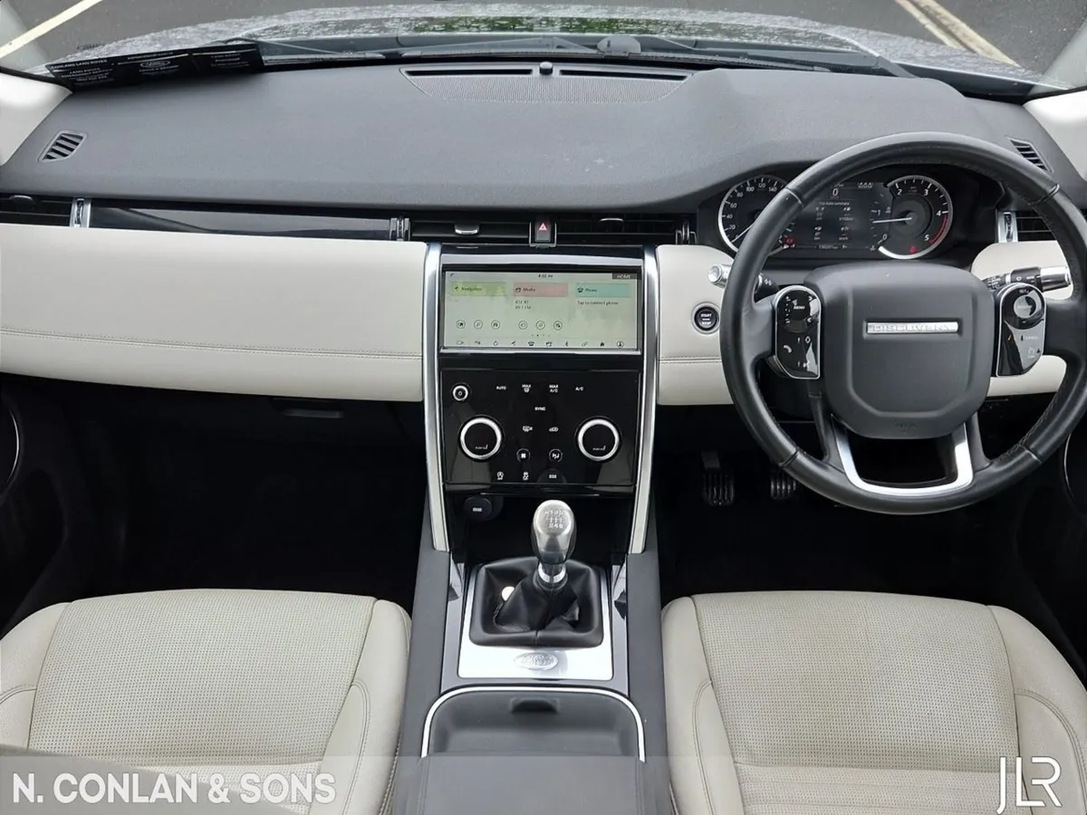 Land Rover Discovery Sport 2.0d 150BHP Manual S - Image 4