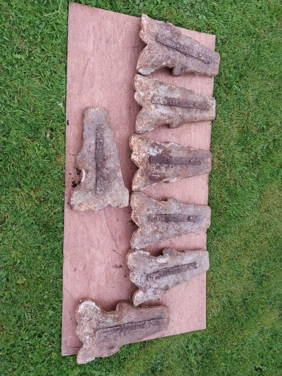 Architectural Salvage Corbels x 7 - Image 2