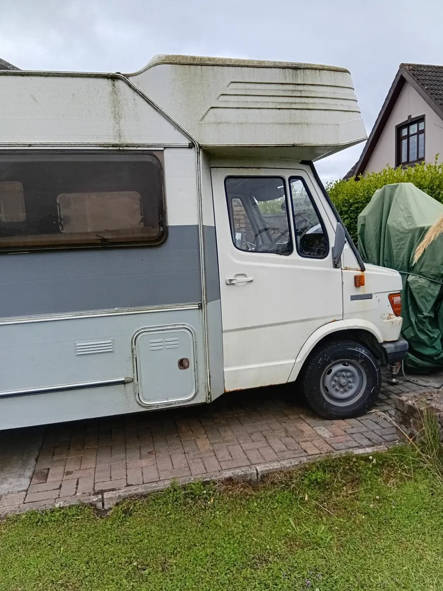 Motorhome - Image 2