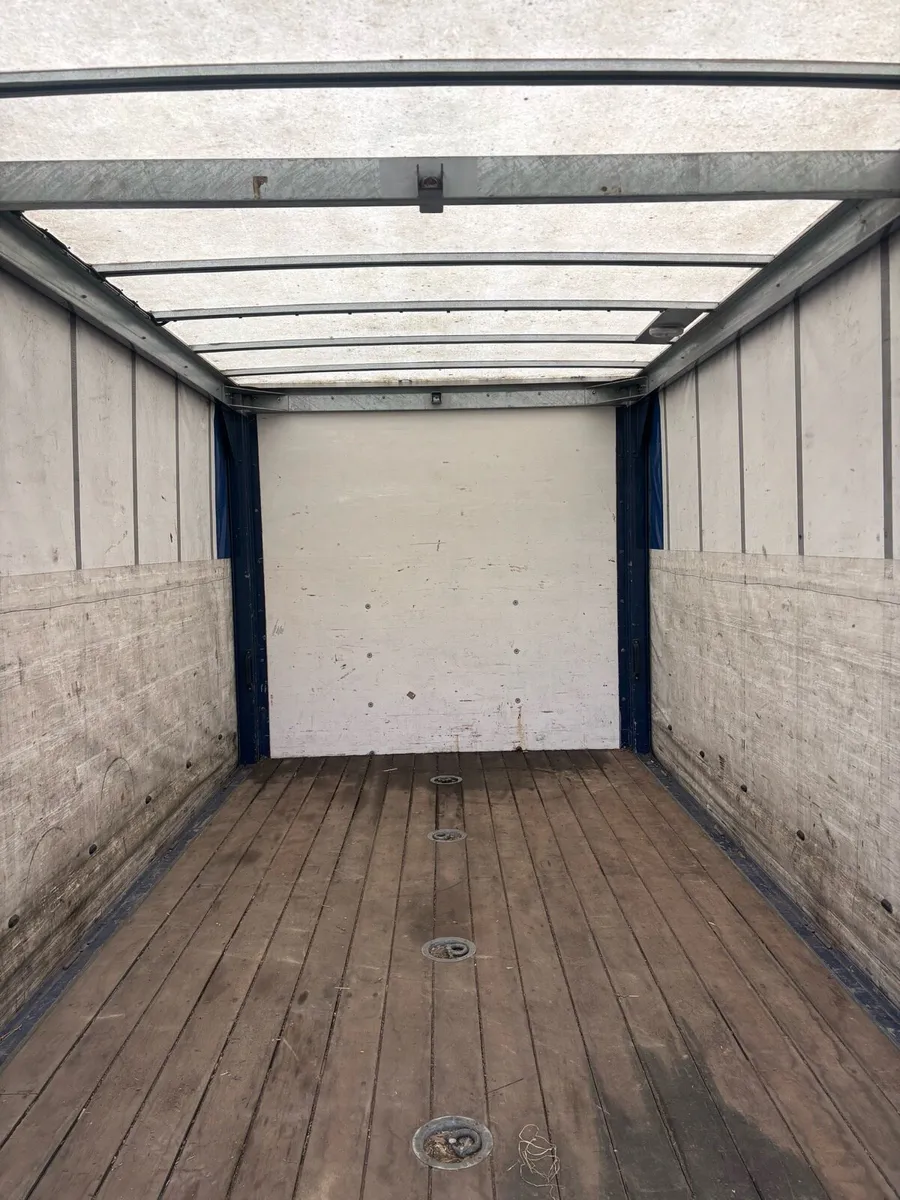 Curtain sider - Image 2