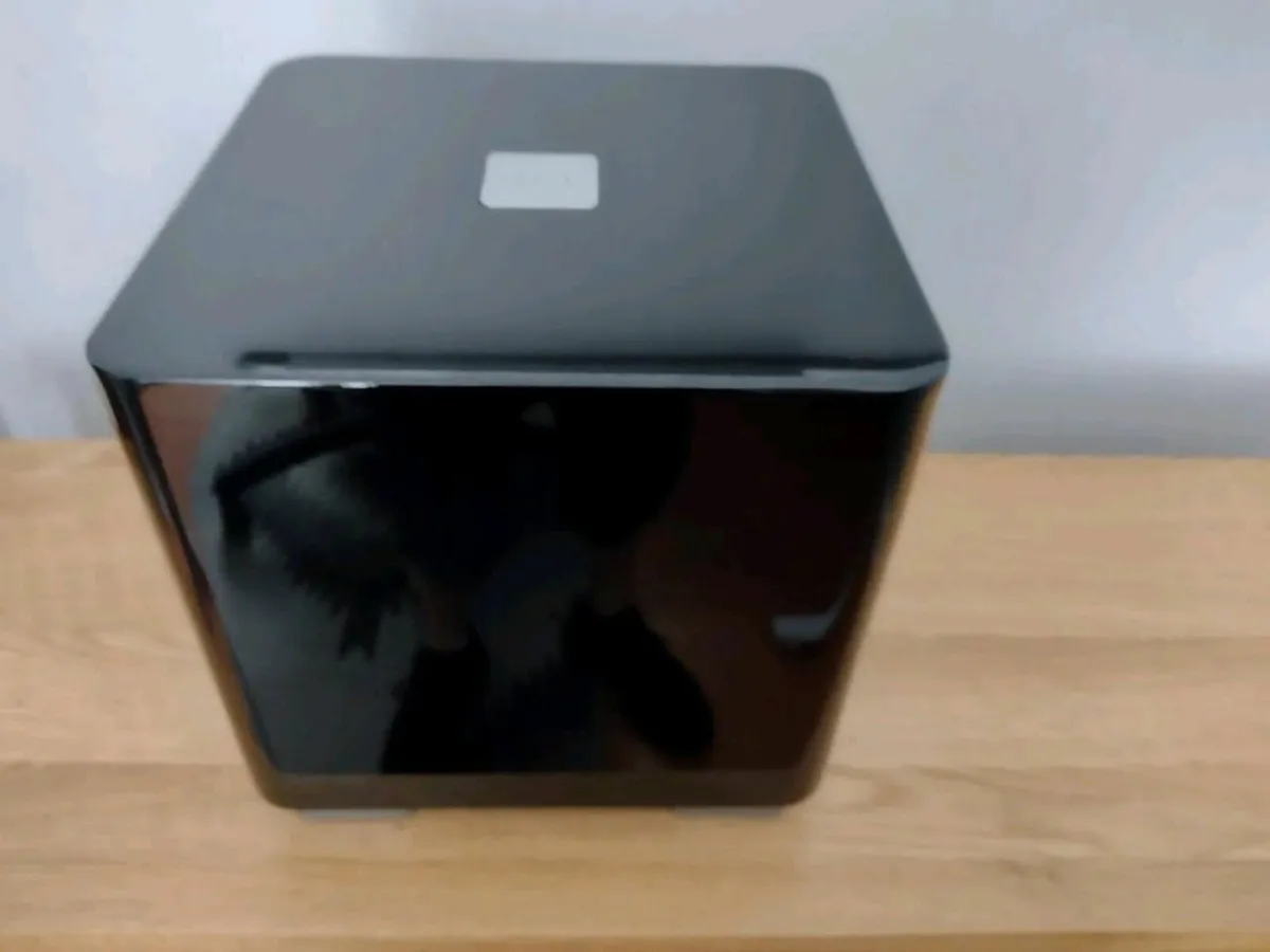 Rel T/5x Subwoofer - Image 1
