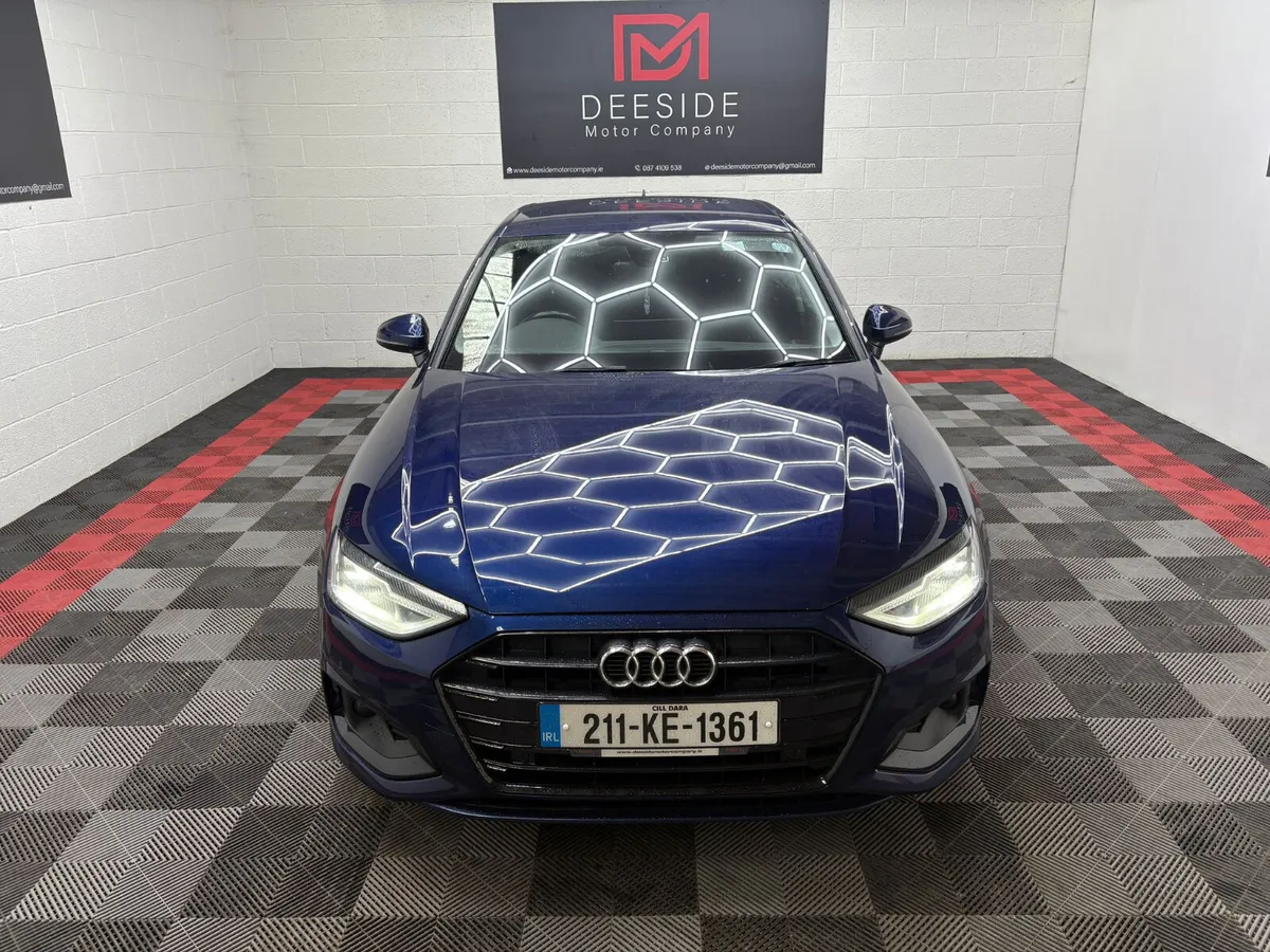 Audi A4 2.0 LIMOUSINE SE 2021 - Image 3