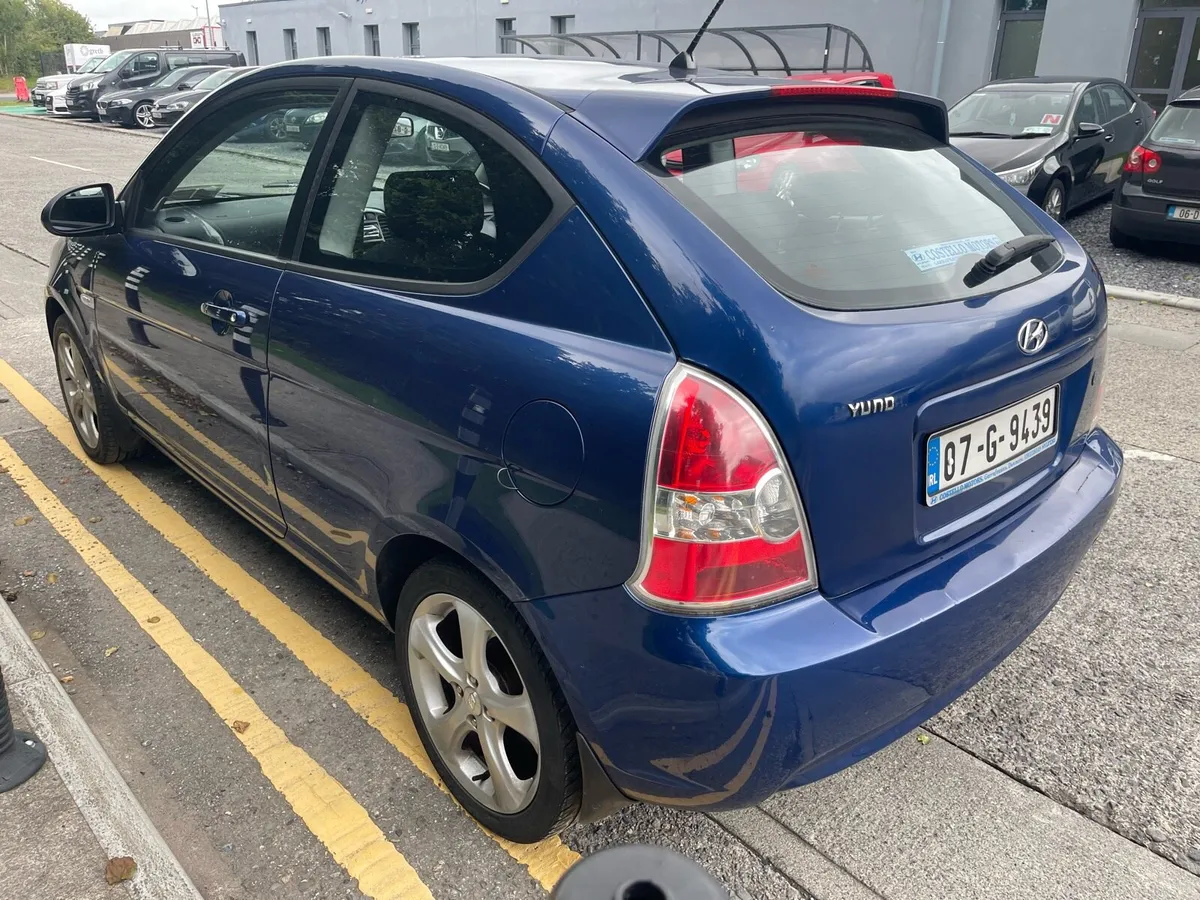 Hyundai Automatic Ncted & Taxed - Image 2
